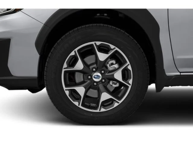Used 2019 Dark Gray Metallic Subaru Limited image 14