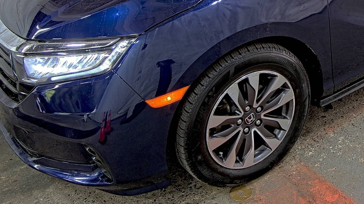 Used 2021 Obsidian Blue Pearl Honda EX-L image 8