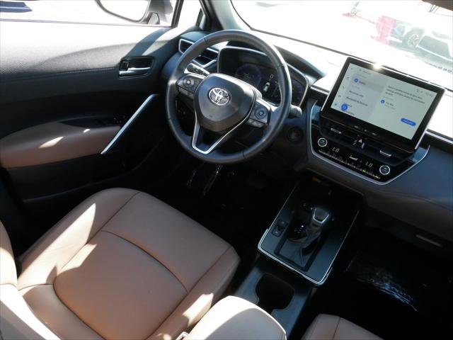 Certified Used 2026 WIND CHILL PEARL* Toyota  image 9