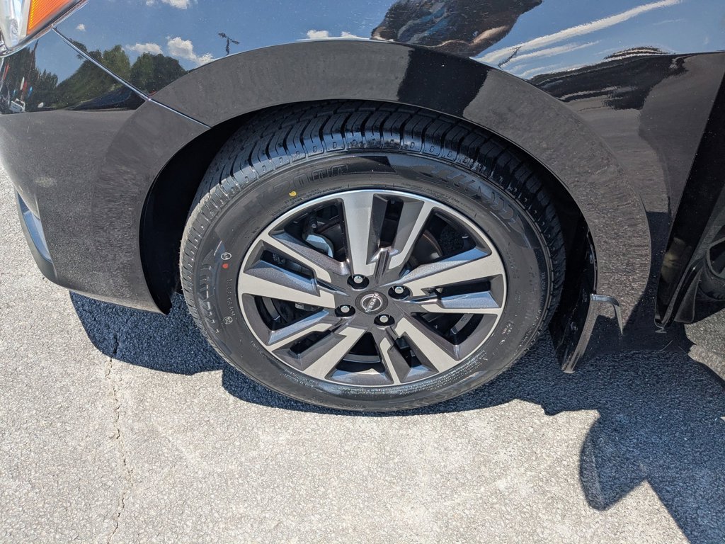 Used 2024 Super Black Nissan SV image 10