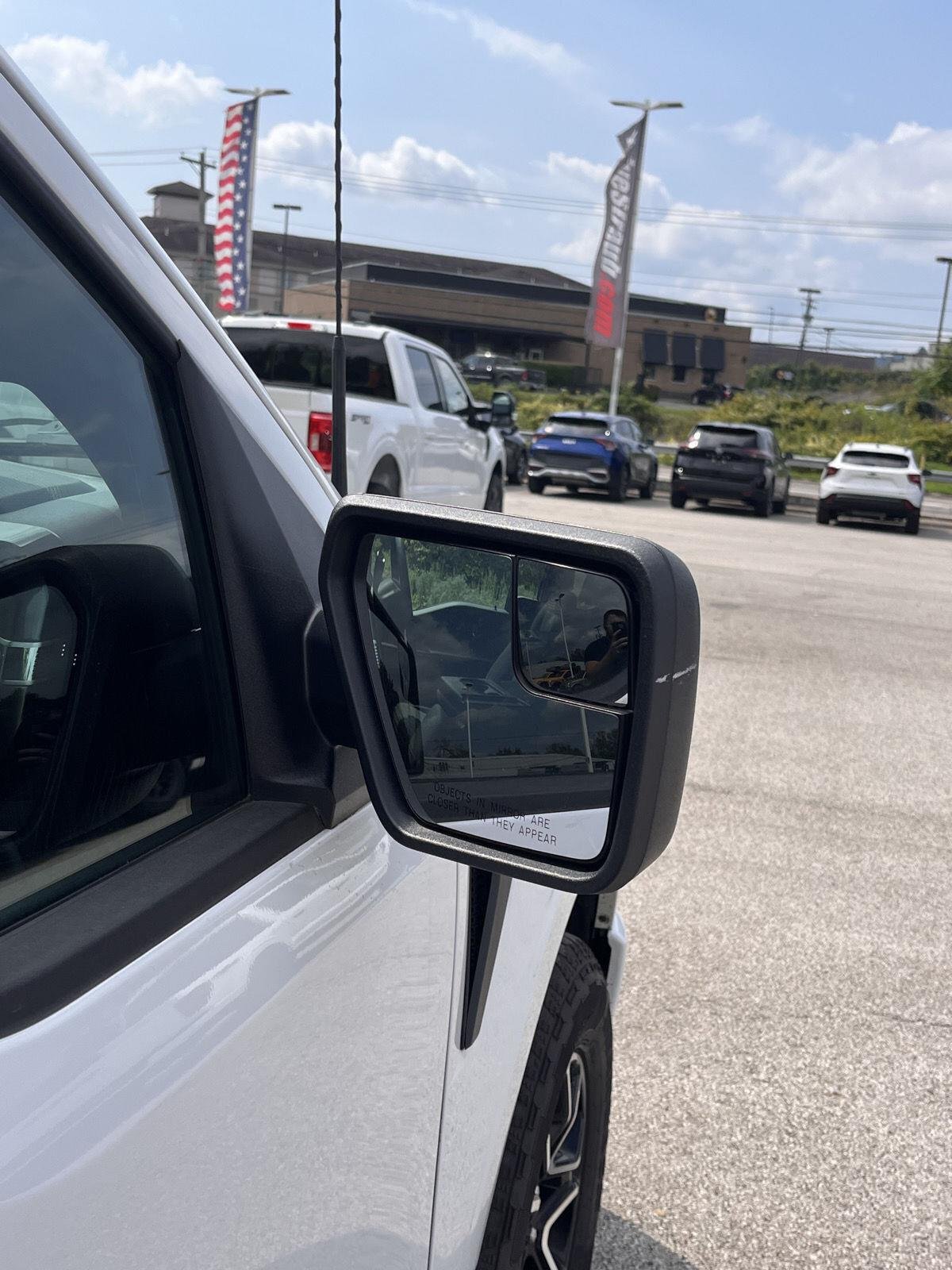 Used 2023 Oxford White Ford XL image 11