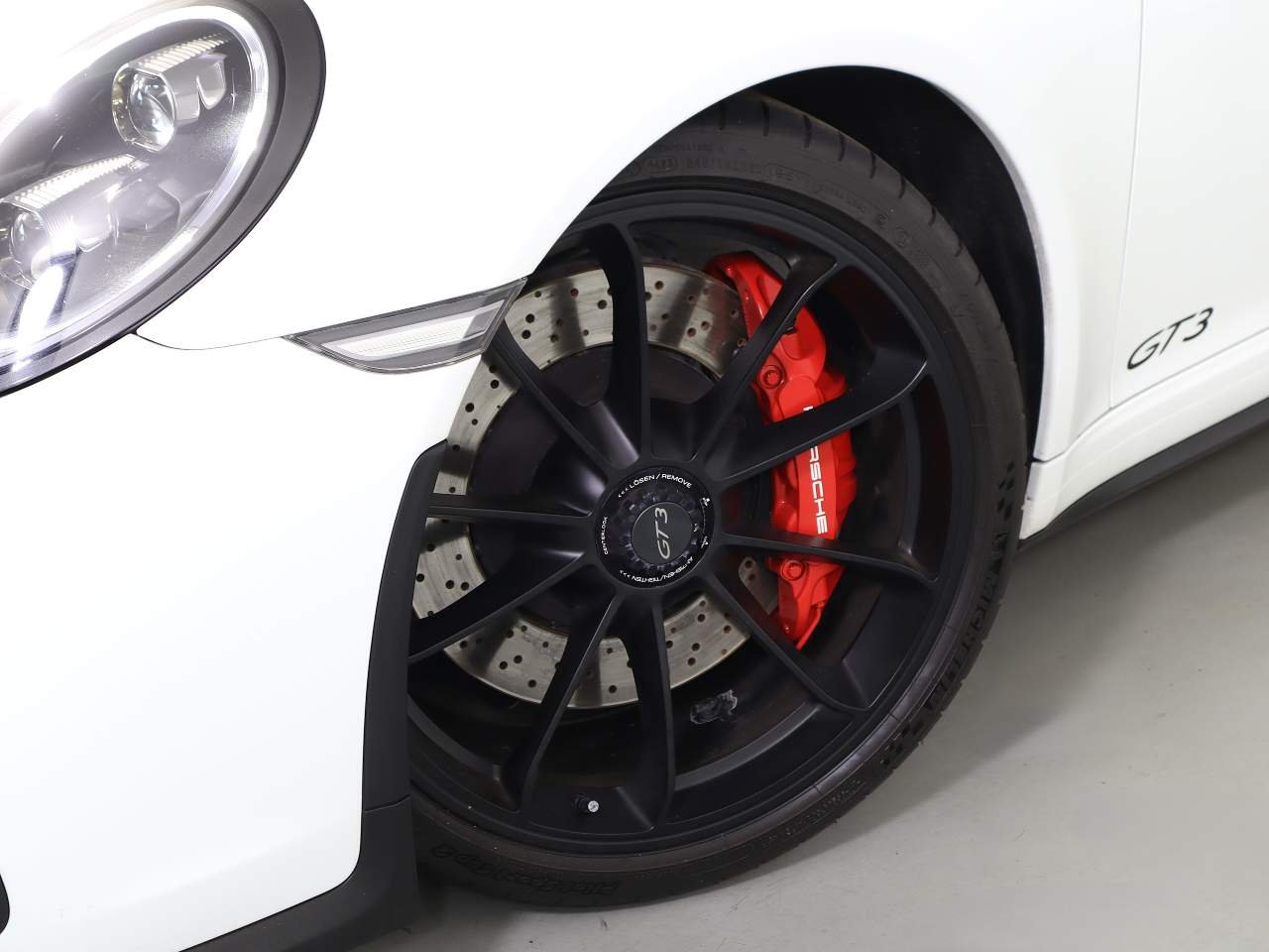 Certified Used 2018 White Porsche GT3 image 27