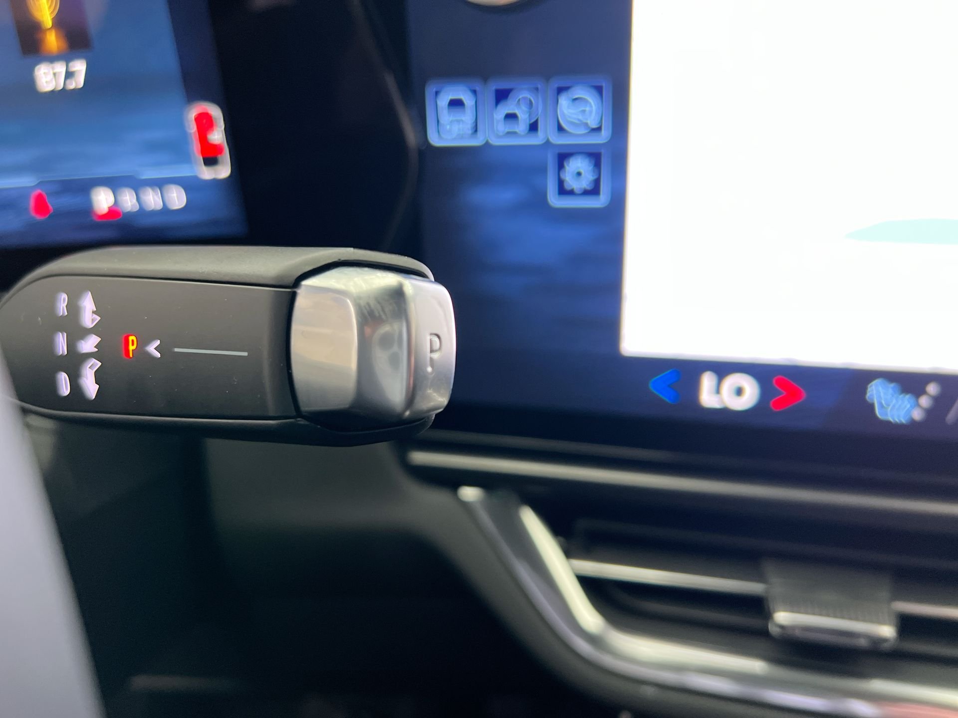 2026 Chevrolet Equinox EV 1LT - Photo 71