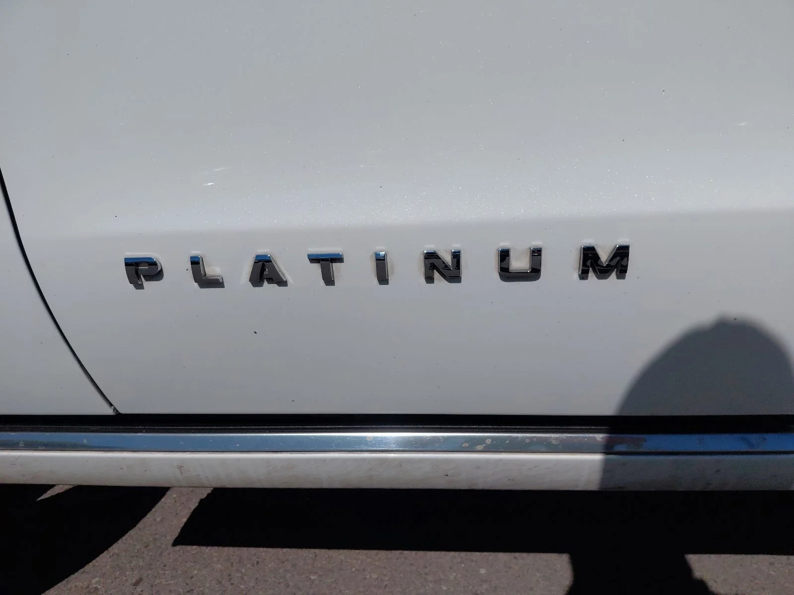 Used 2020 White Ford Platinum image 12