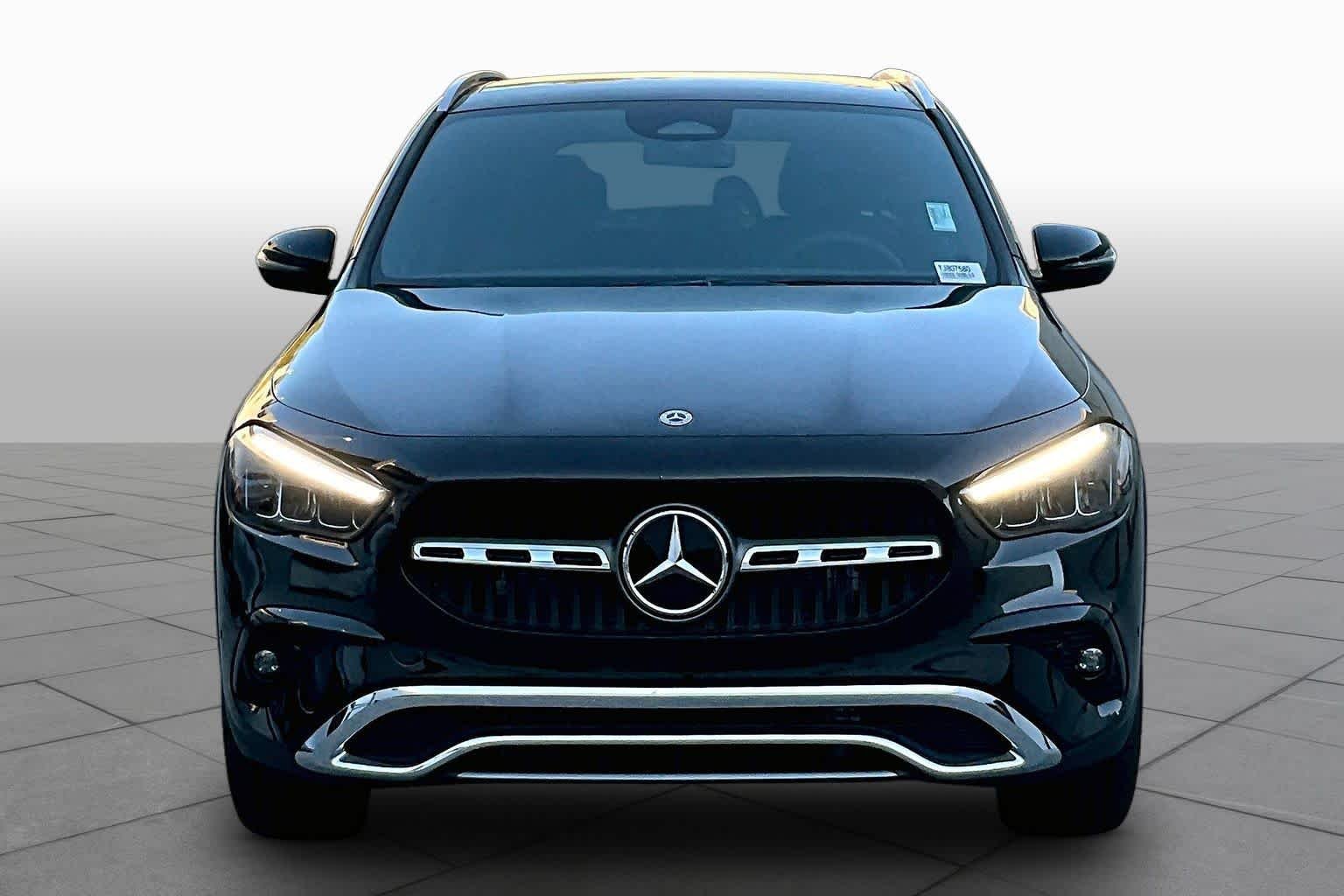 Used 2026 Night Black Mercedes-Benz GLA 250 image 4