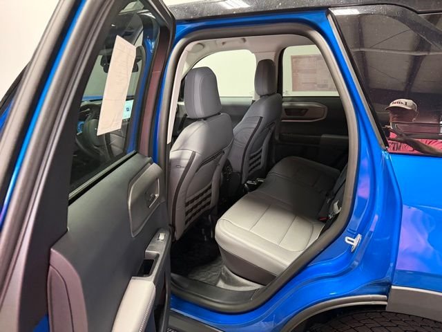 New 2025 Velocity Blue Metallic Ford Badlands® image 17