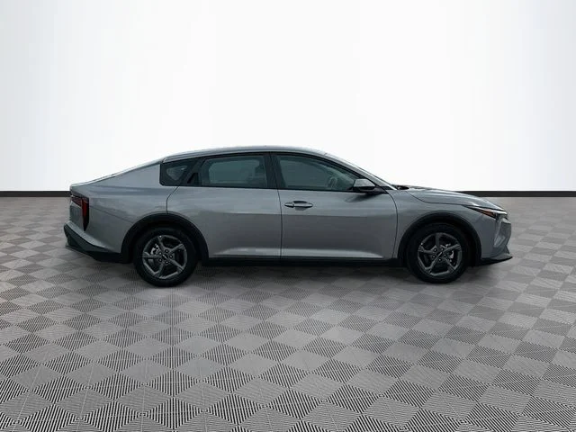 Used 2025 Gray Kia LXS image 4