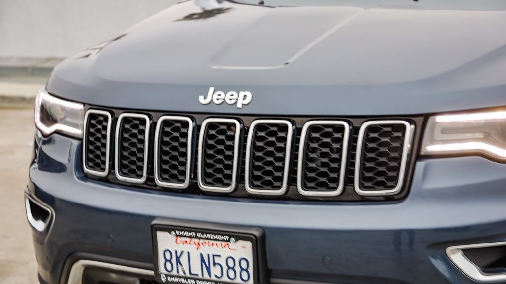 Used 2019 Slate Blue Jeep Limited image 6