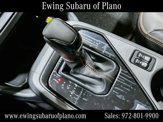 New 2026 CRYSTAL WHITE PEARL Subaru Limited image 16