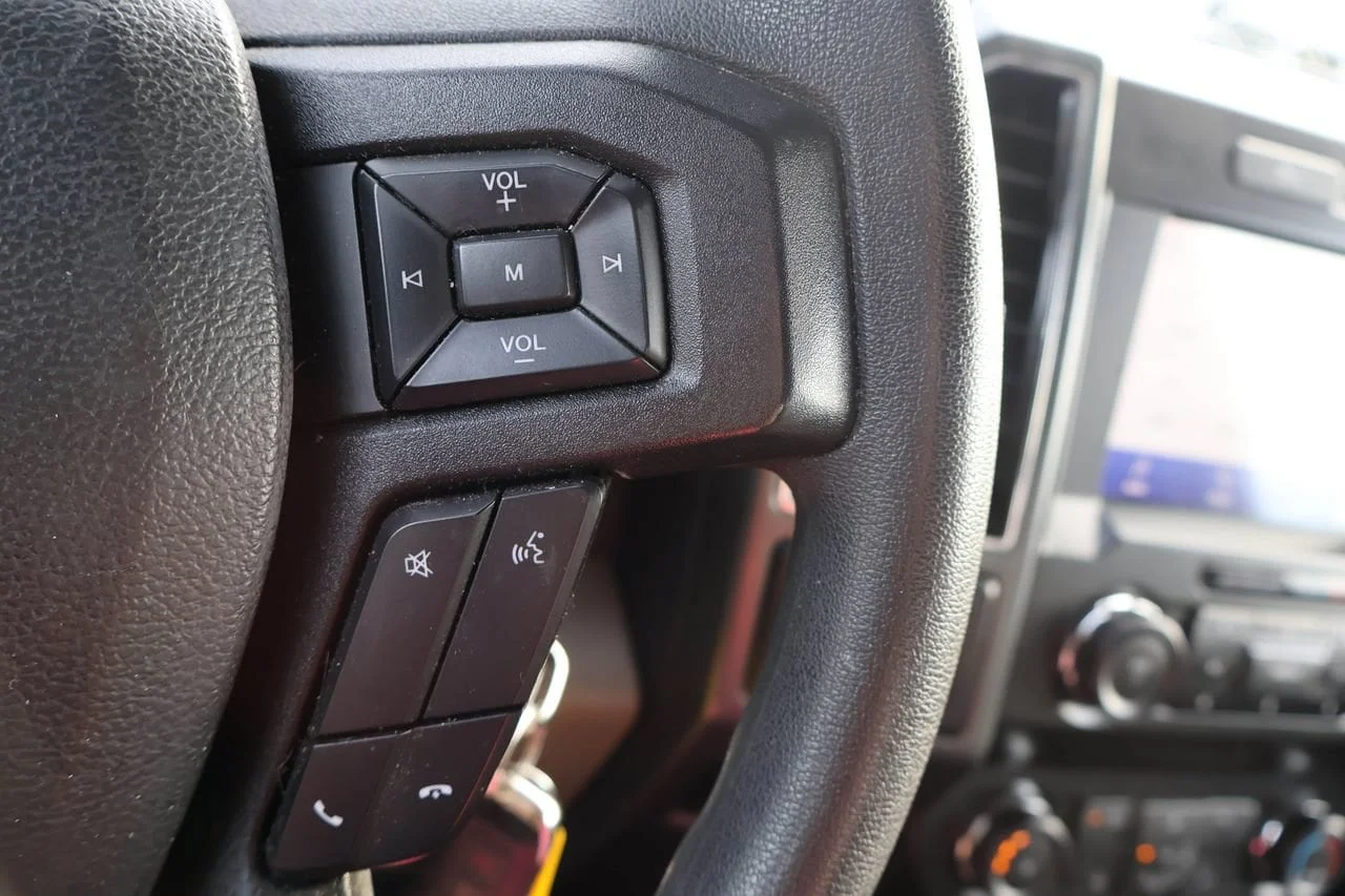Used 2022 White Ford XLT image 21