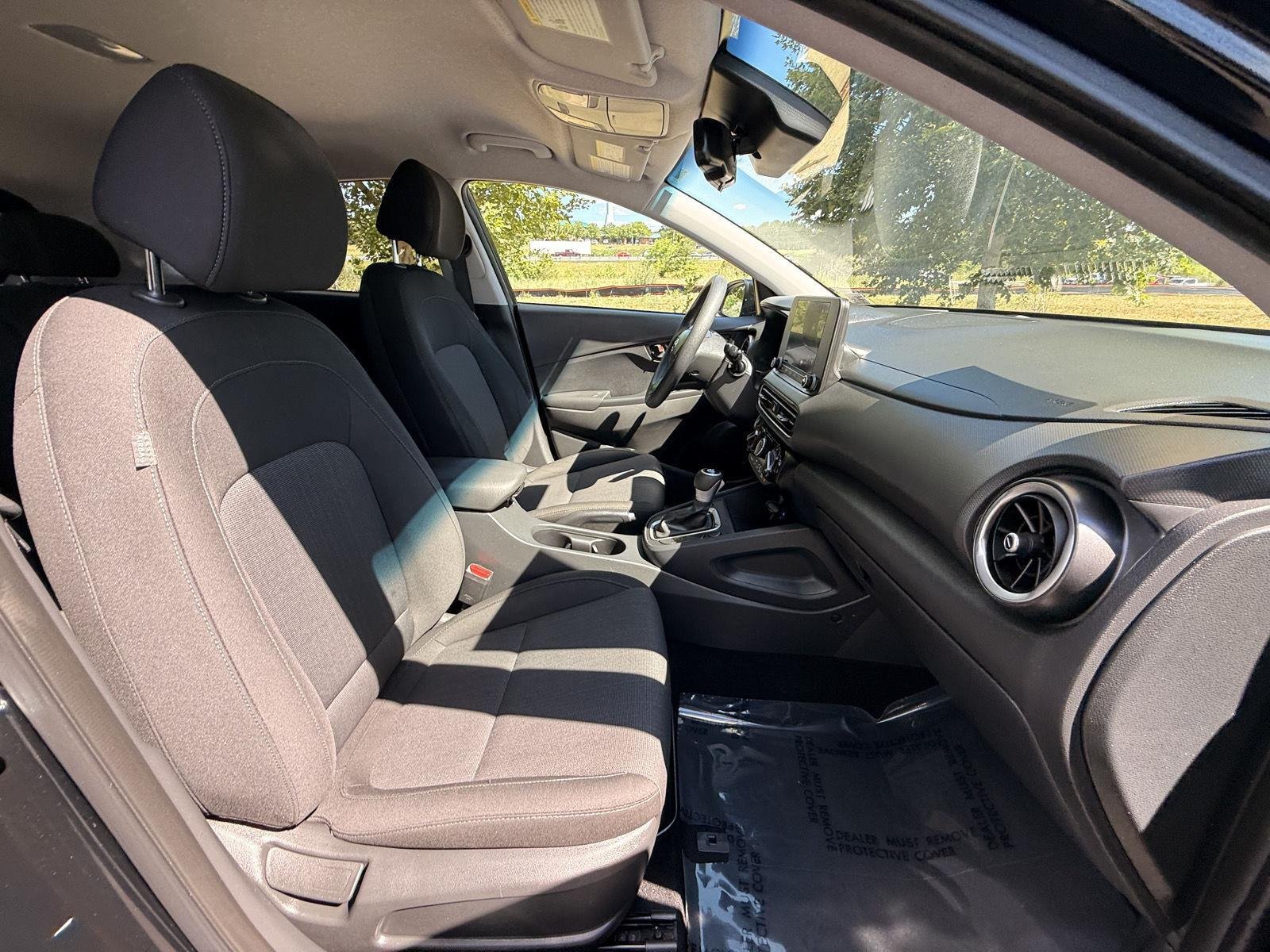 Certified Used 2023 Abyss Black Pearl Hyundai SEL image 18