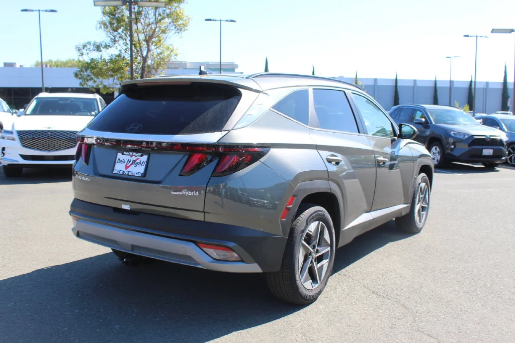 New 2026 Gray Hyundai SEL image 7