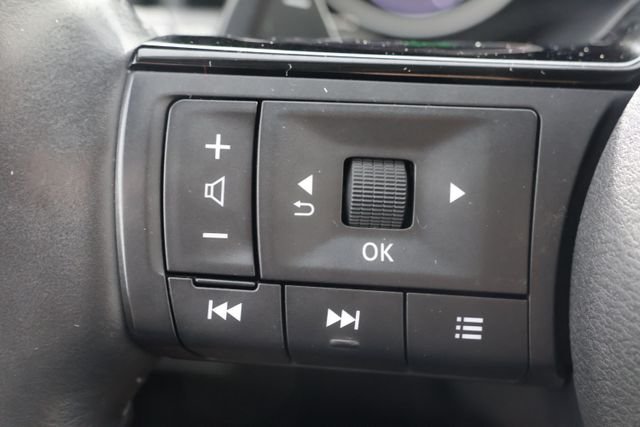 Used 2023 Black Nissan SL image 11