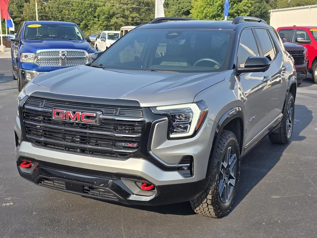 Used 2026 Sterling Metallic GMC AT4 image 3