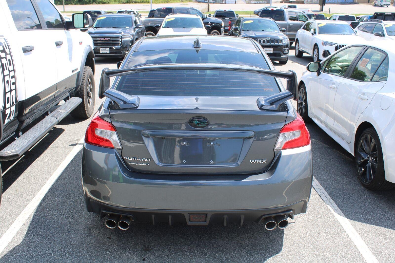 Used 2020 Magnetite Gray Metallic Subaru Premium image 8