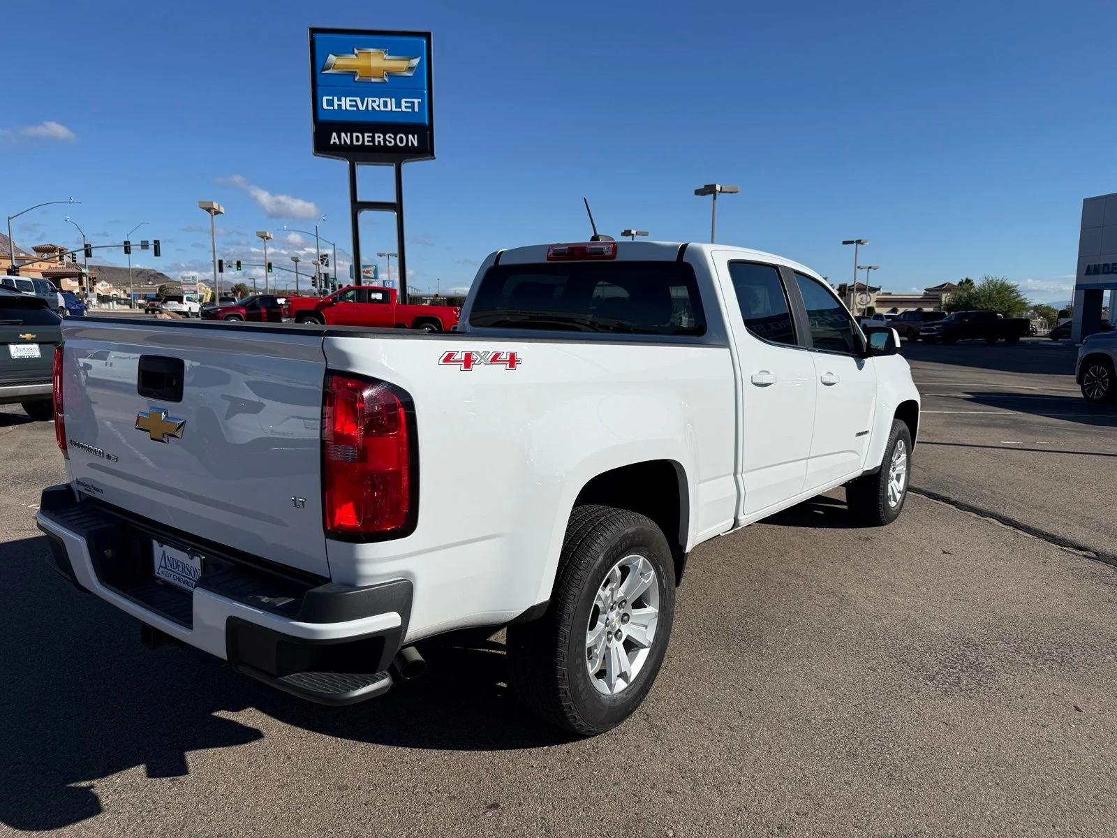 Used 2020 White Chevrolet LT image 5