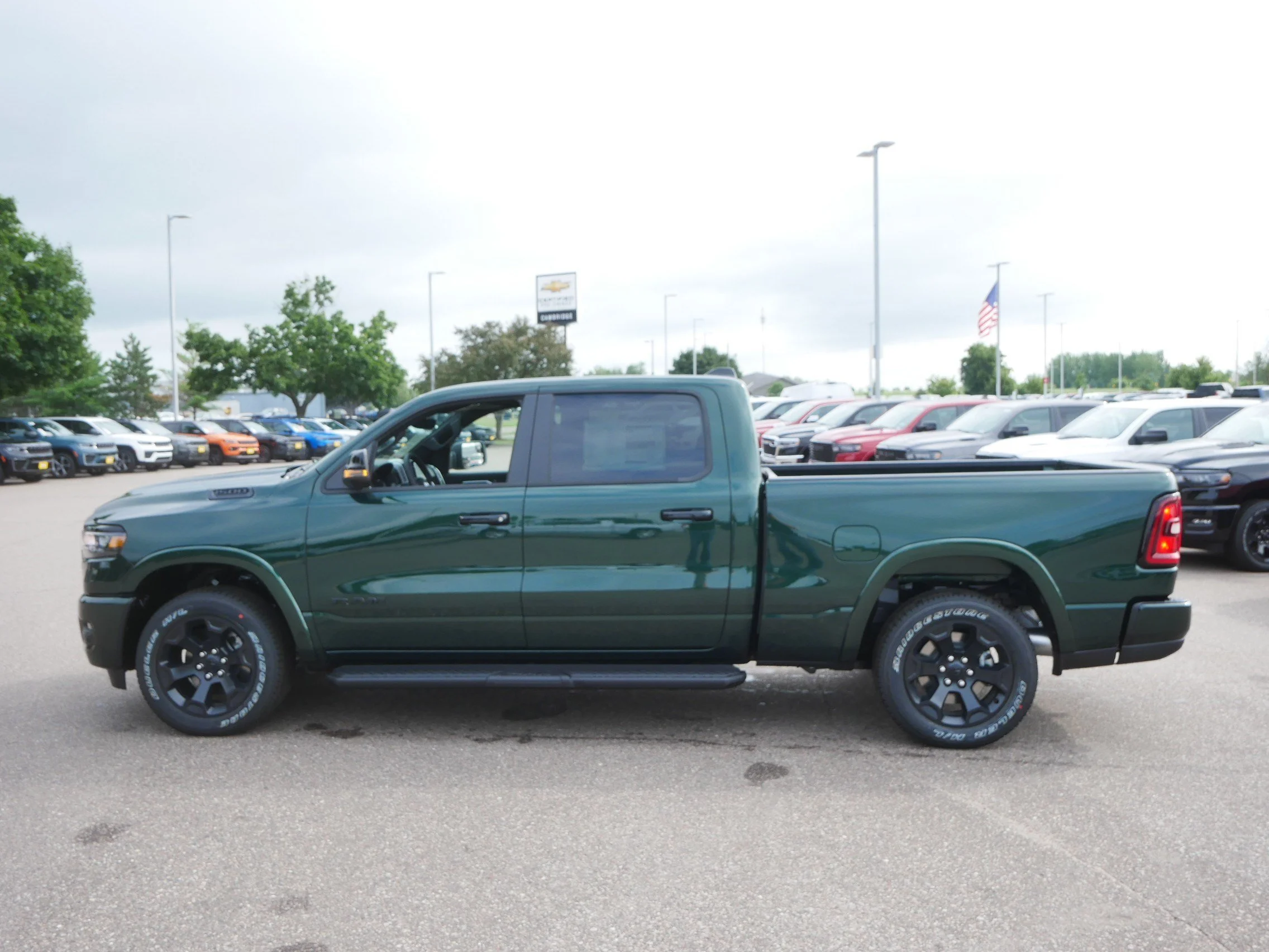 New 2026 Serrano-Green Metallic Exterior Paint RAM Big Horn image 2