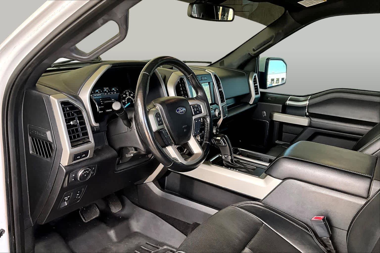 Used 2018 Oxford White Ford LARIAT image 17