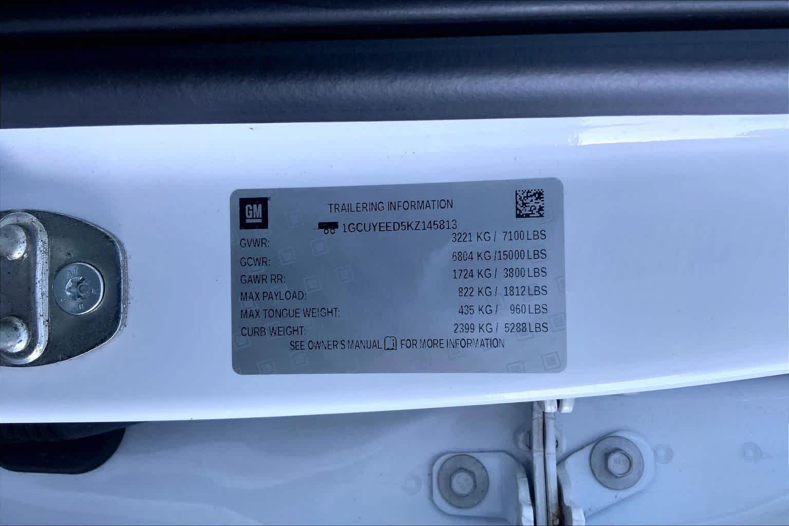Used 2019 Summit White Chevrolet RST image 28