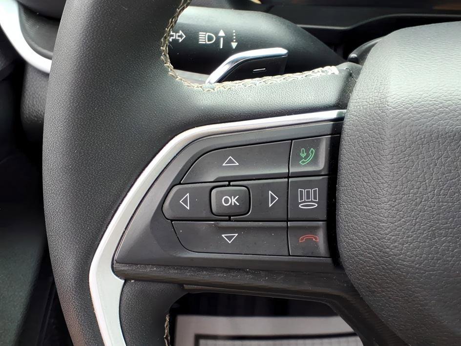 Used 2024 Bright White Clearcoat Jeep Altitude X image 23