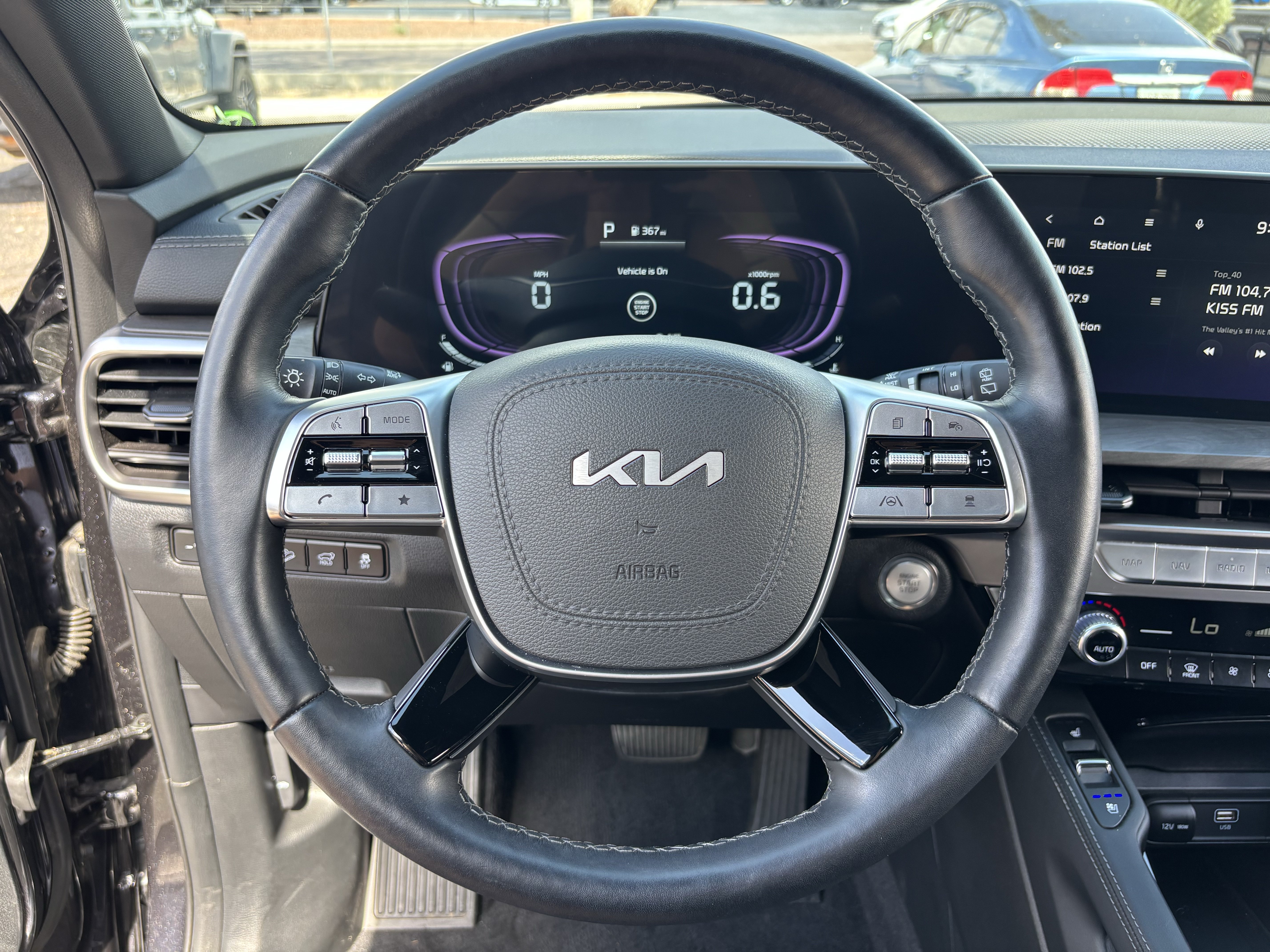 Certified Used 2025 Panthera Metal Kia EX X-Line image 25