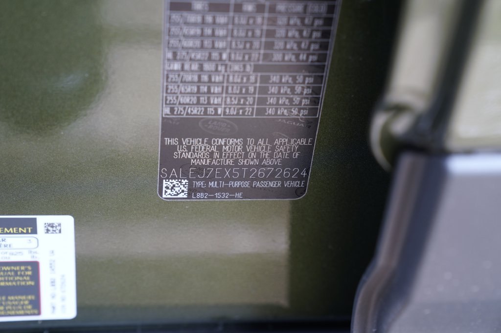 New 2026 Woolstone Green Land Rover S image 32