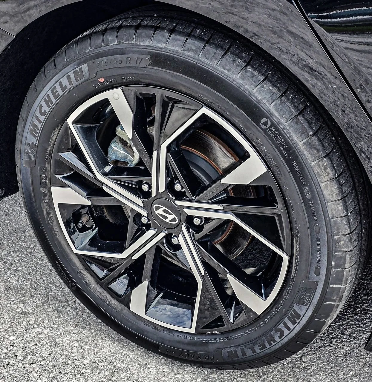 Used 2024  Hyundai SEL image 7