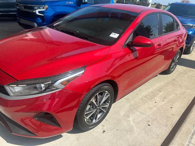 Pre-Owned 2024 Kia Forte LXS