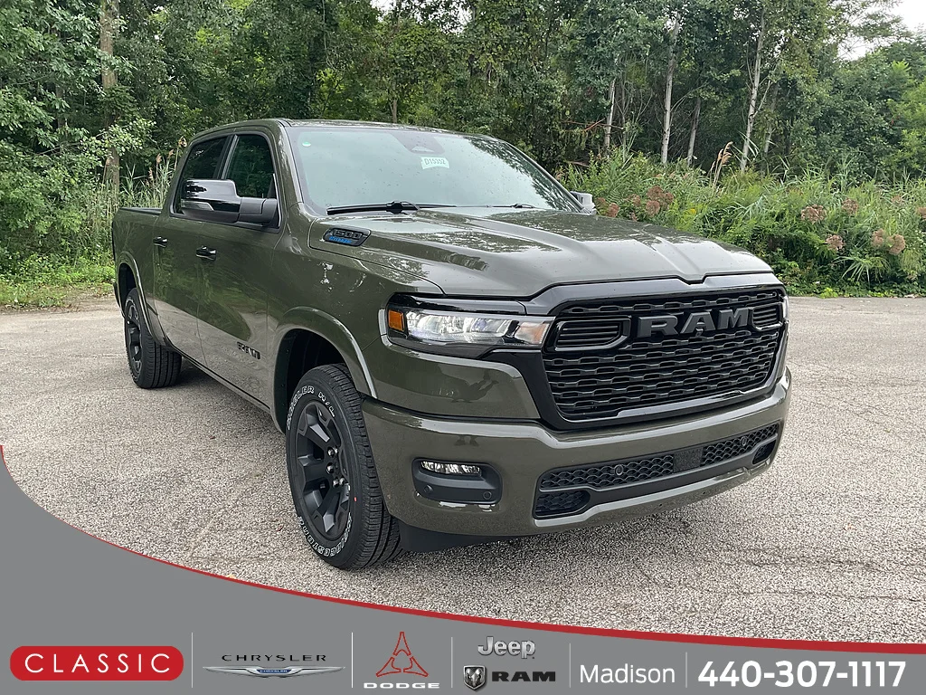 New 2026 Tank RAM Big Horn Crew Cab 4x4 5