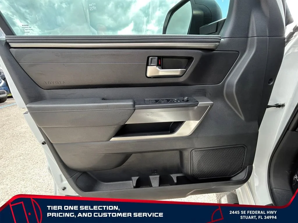 Used 2025 White Toyota SR5 image 25