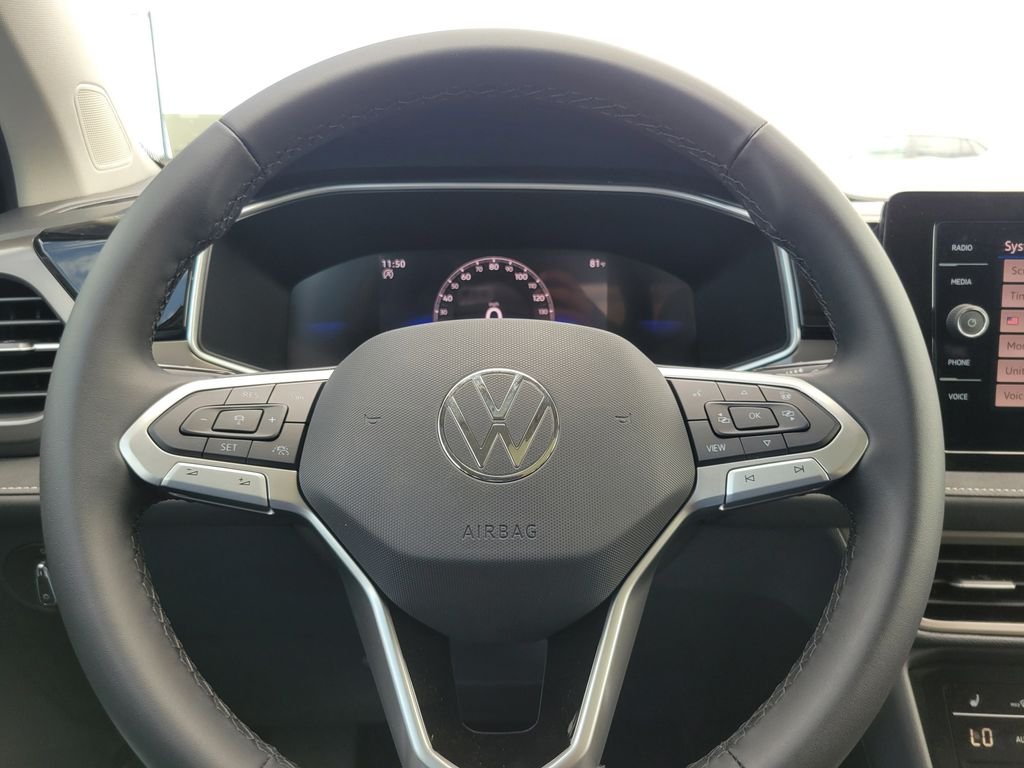New 2026 White Volkswagen 1.5T SE Black image 14