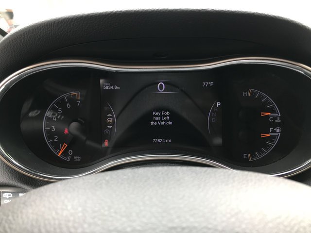 Used 2017 True Blue Pearlcoat Jeep Laredo image 16