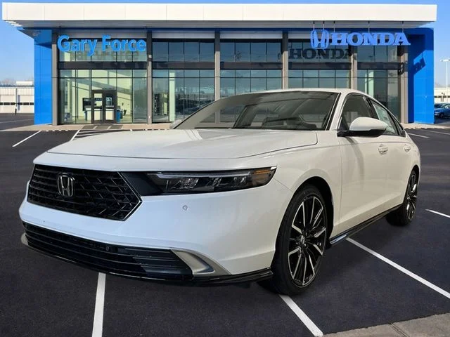 New 2026 Platinum White Pearl Honda Touring image 1