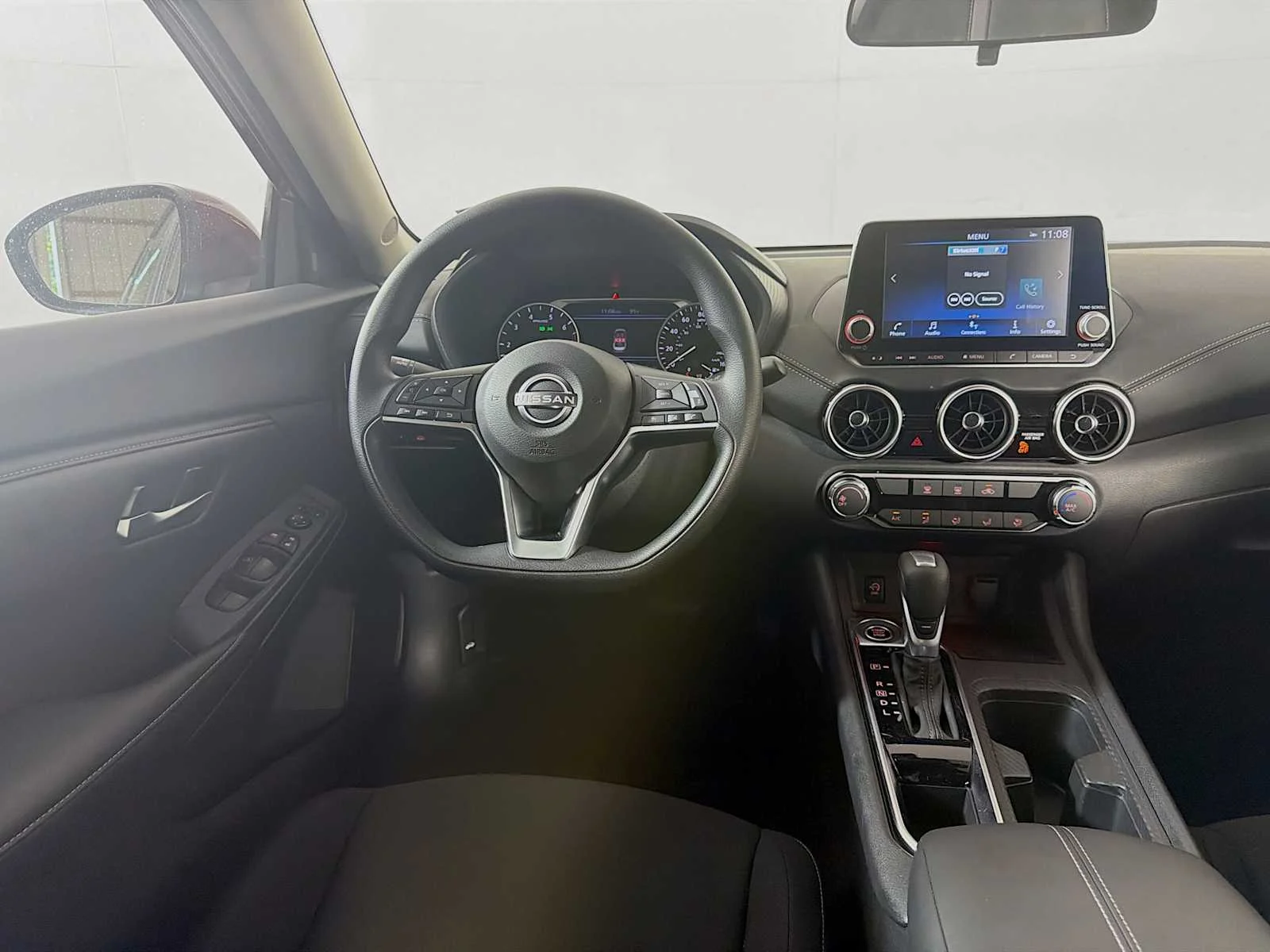 Used 2025 Rosewood Metallic Nissan SV image 19