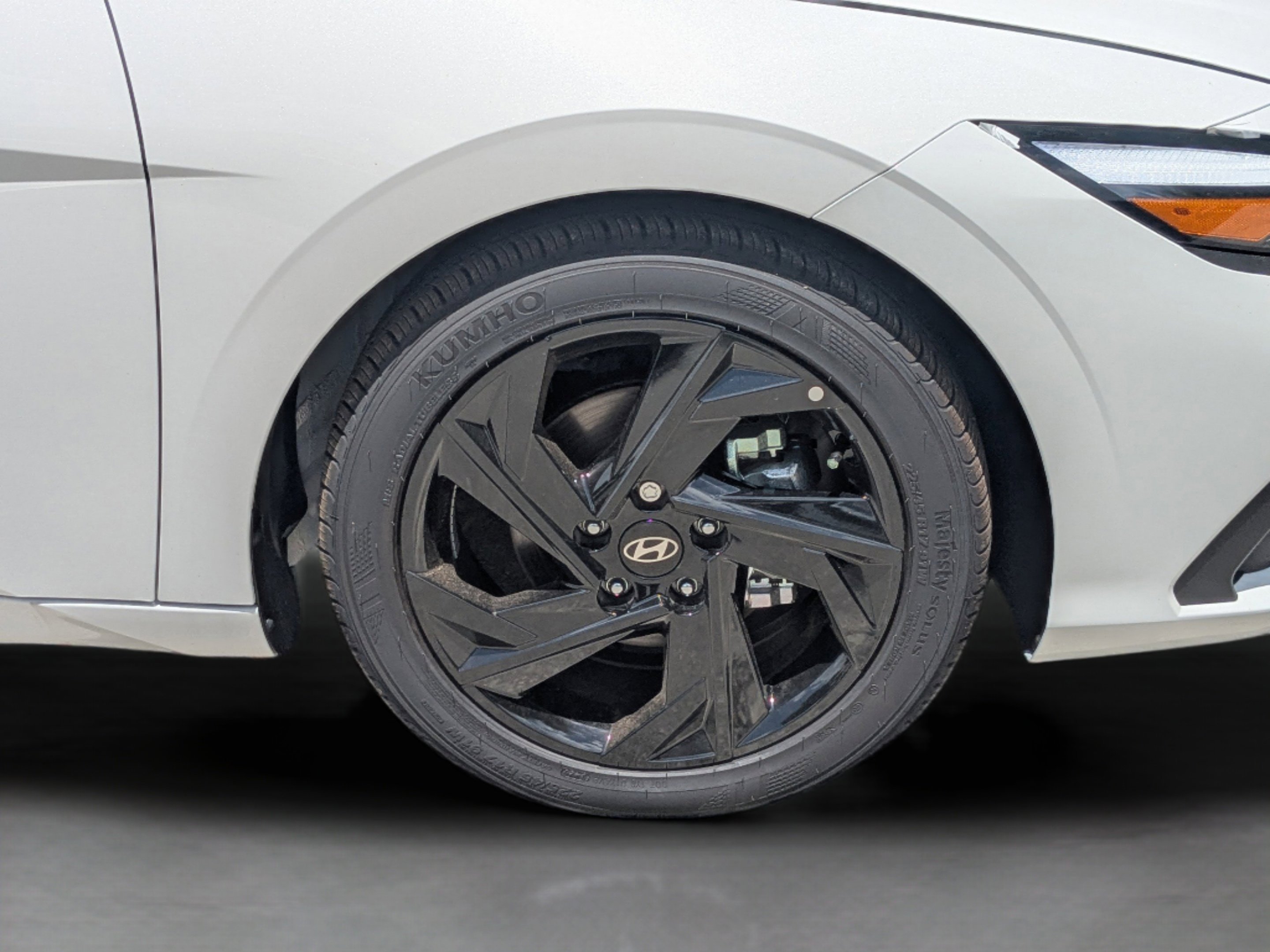 New 2026 Serenity White Hyundai SEL Sport image 11