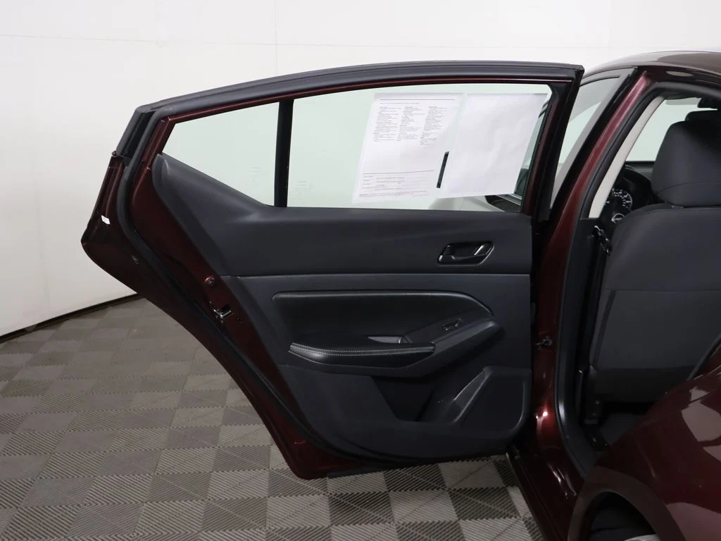 Used 2024 Red Nissan 2.5 SV image 17