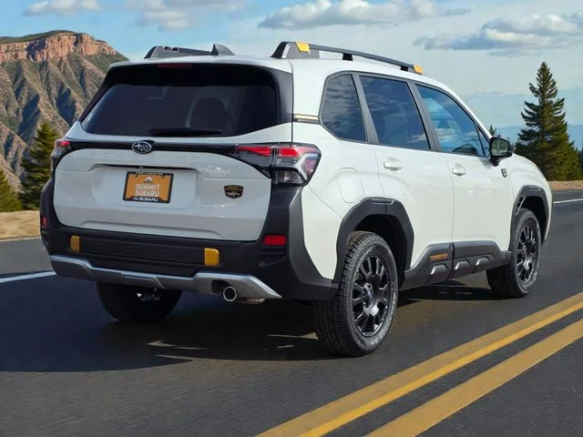 New 2026 CRYSTAL WHITE PEARL Subaru Wilderness image 5