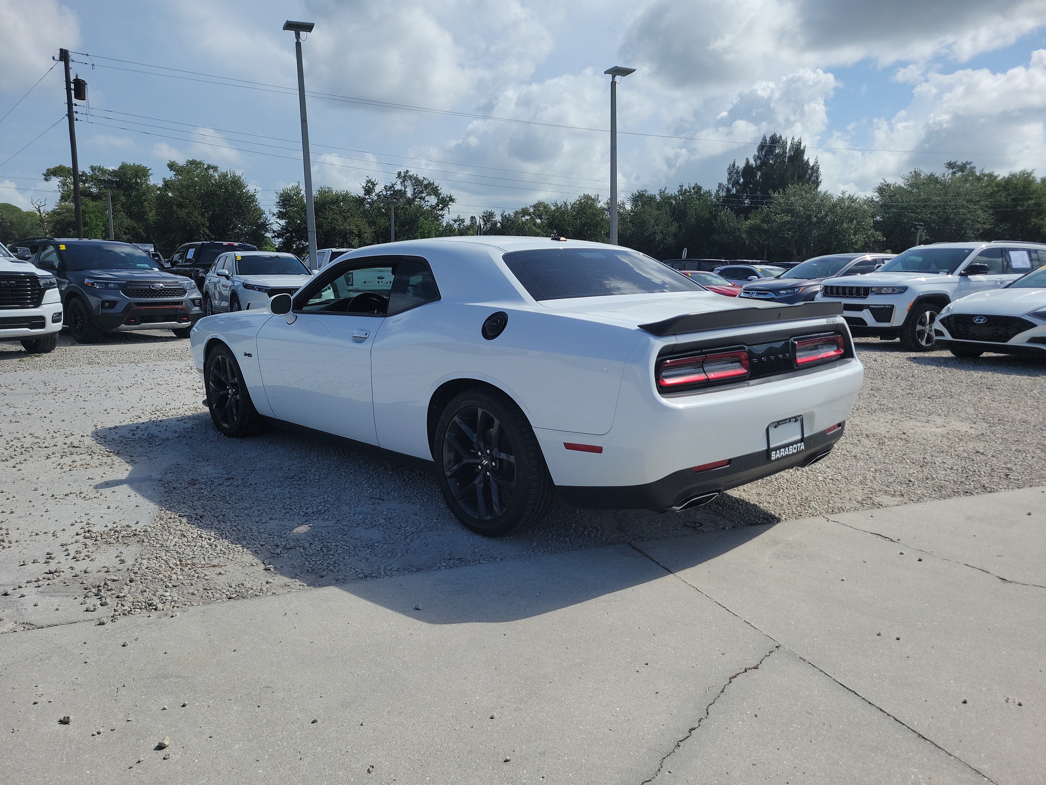 Used 2023 White Knuckle Clearcoat Dodge R/T image 5