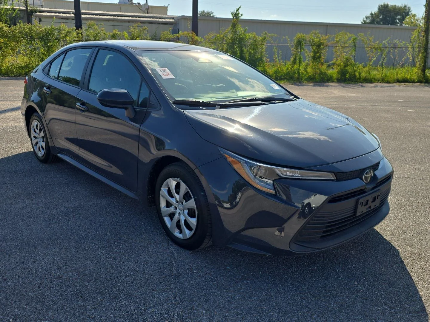 Used 2025 Underground Toyota LE image 1
