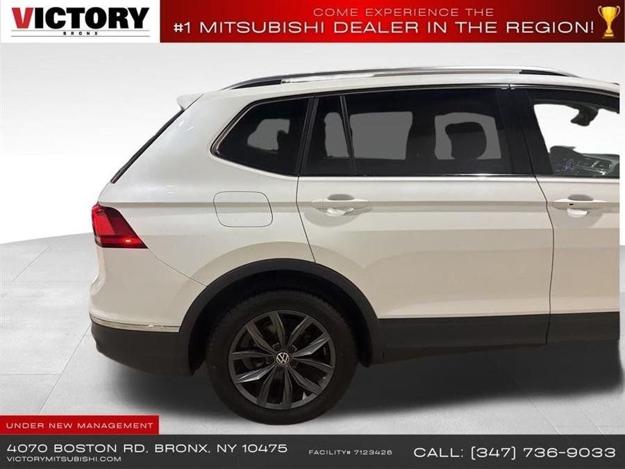 Used 2023 White Volkswagen 2.0T SE image 10
