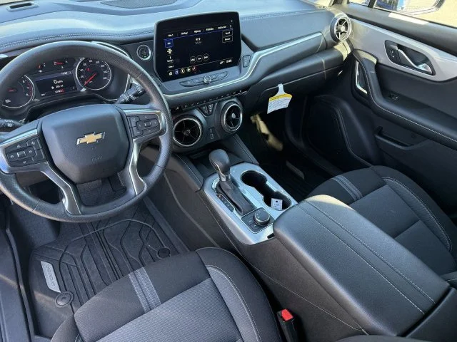 Used 2024 Riptide Blue Chevrolet LT image 3