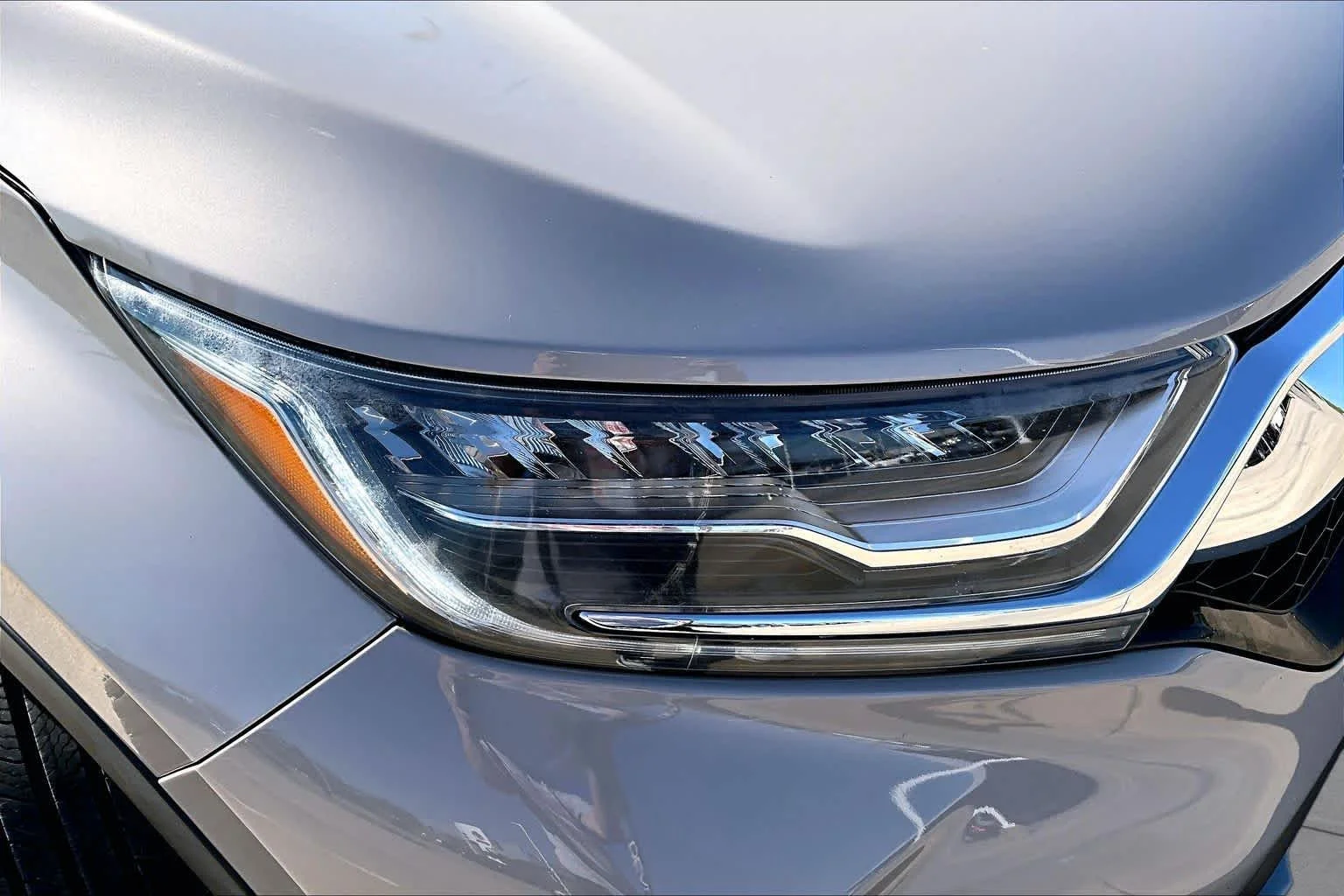 Used 2018 Sandstorm Metallic Honda Touring image 27