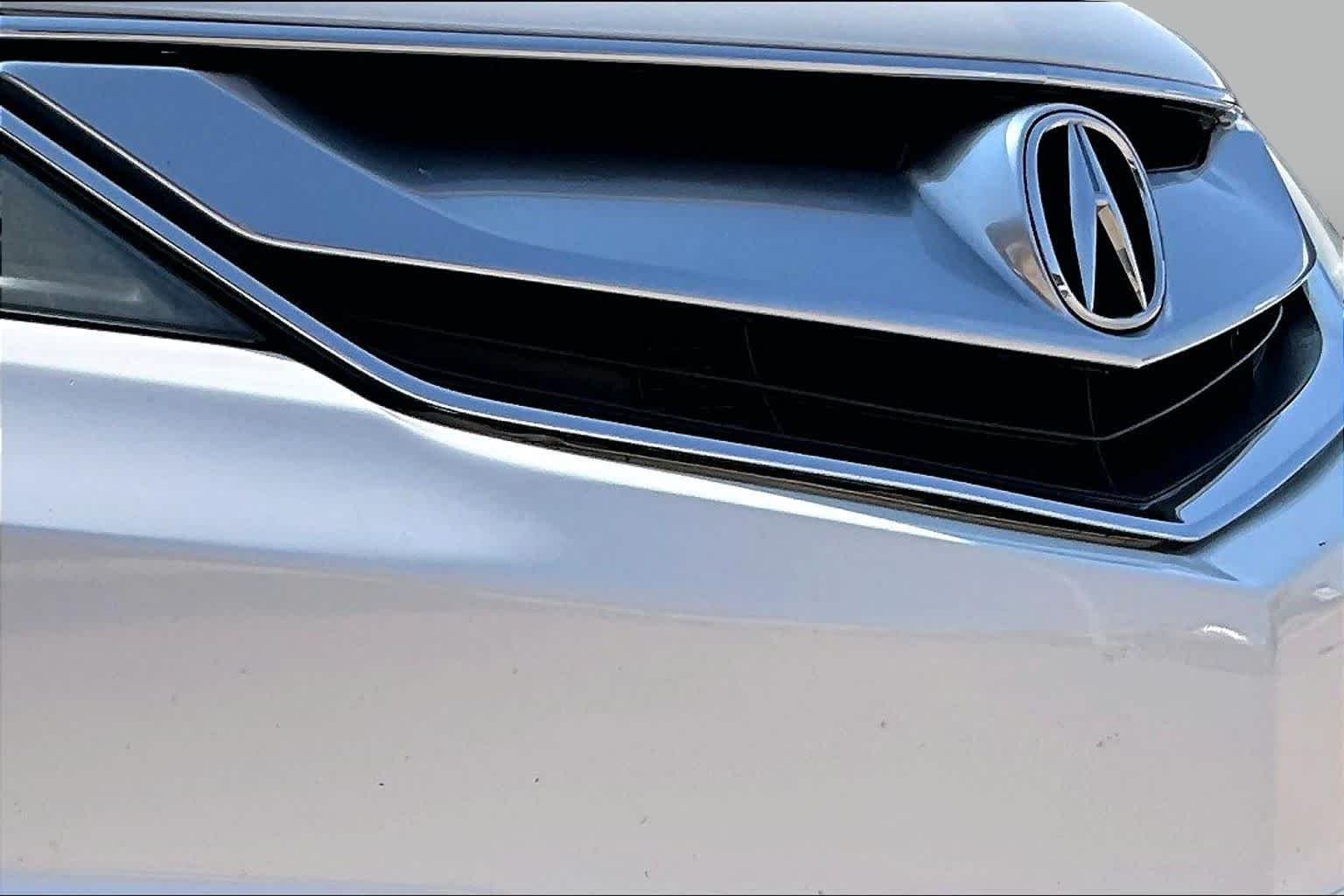 Used 2017 Bellanova White Pearl Acura w/Premium Pkg image 29