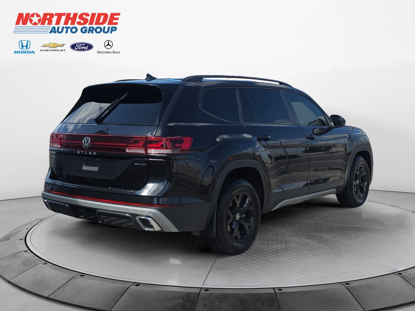 Used 2024 Black Volkswagen 2.0T Peak Edition SEL image 7