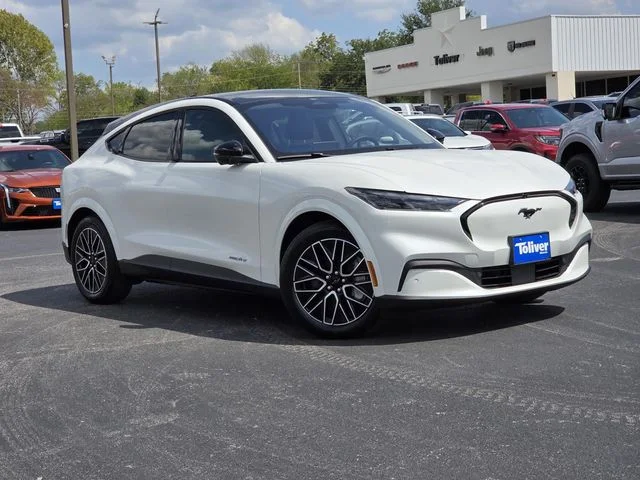 New 2026 Star White Metallic Tri-coat Ford Premium image 2