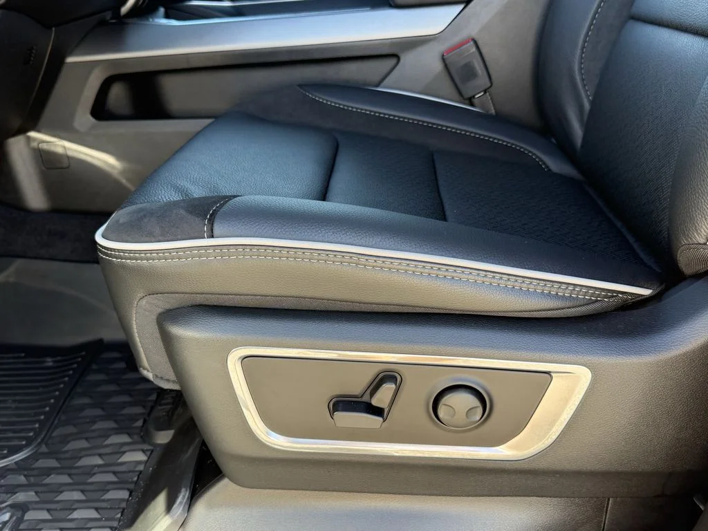 2026 RAM 1500 Laramie - Photo 12