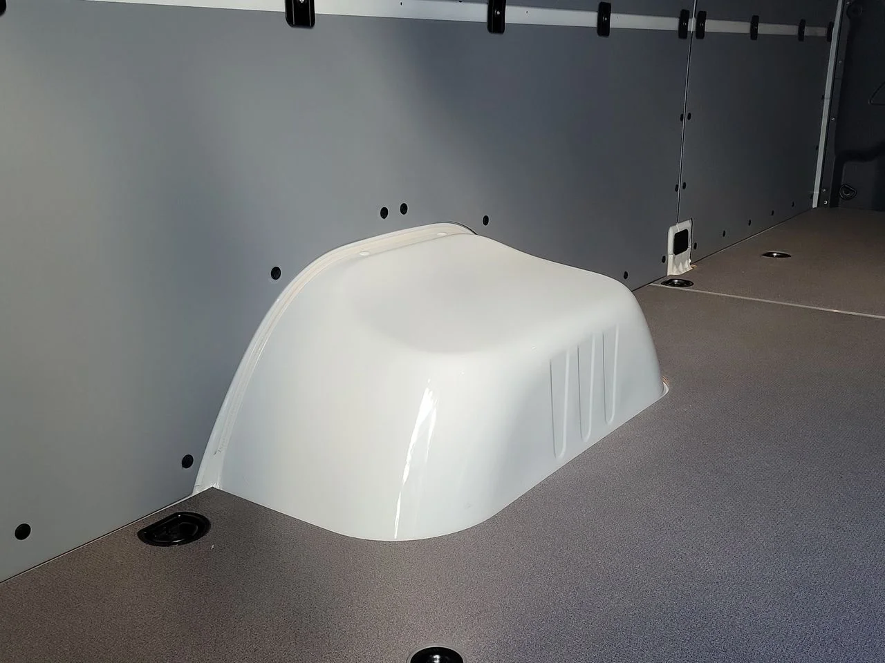New 2026 Arctic White Mercedes-Benz Cargo 170 WB image 10