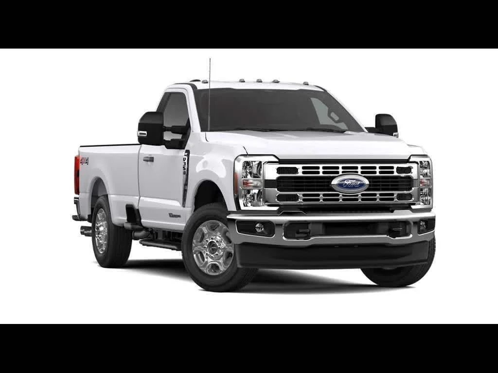 New 2026 Oxford White Ford XLT image 4