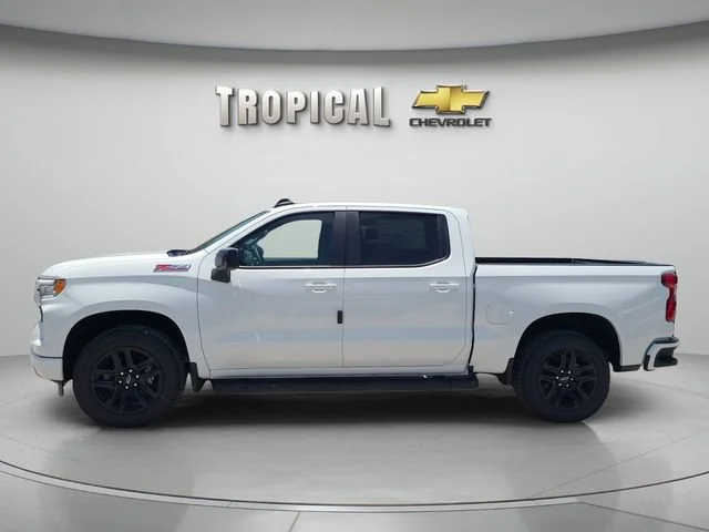 New 2026 Summit White Chevrolet RST image 2