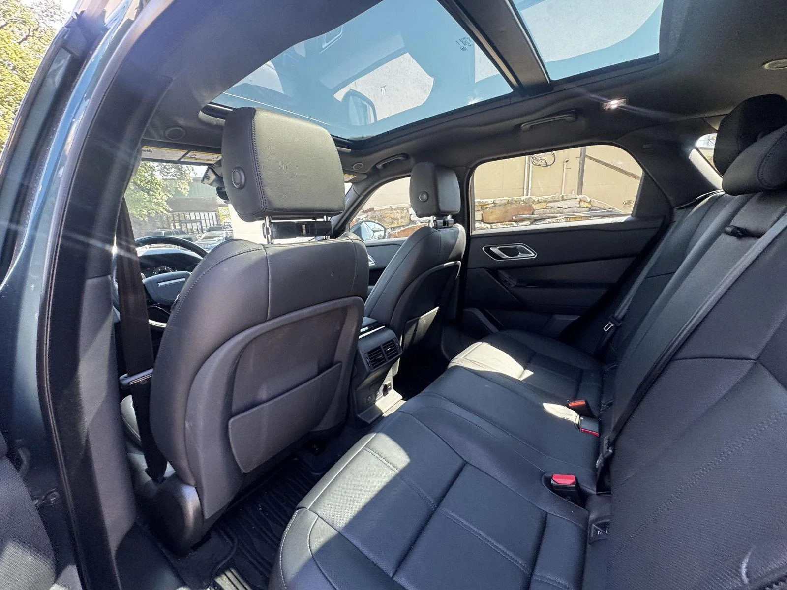Certified Used 2026 Giola Green Land Rover Dynamic SE P250 image 14